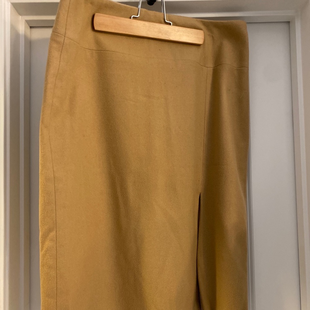 Wool skirt